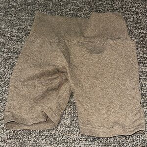 NVGTN Scrunch Shorts Brown